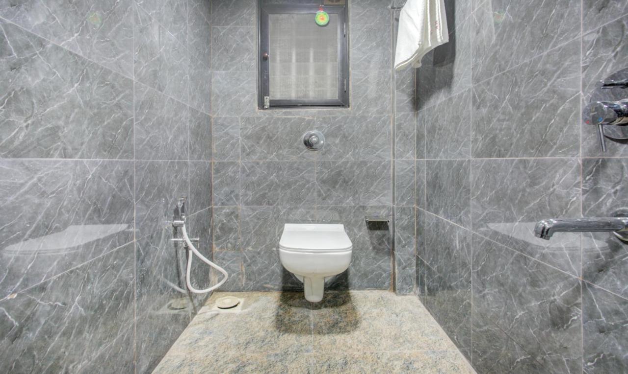 Treebo Kings Inn Vashi Navi Mumbai Bagian luar foto